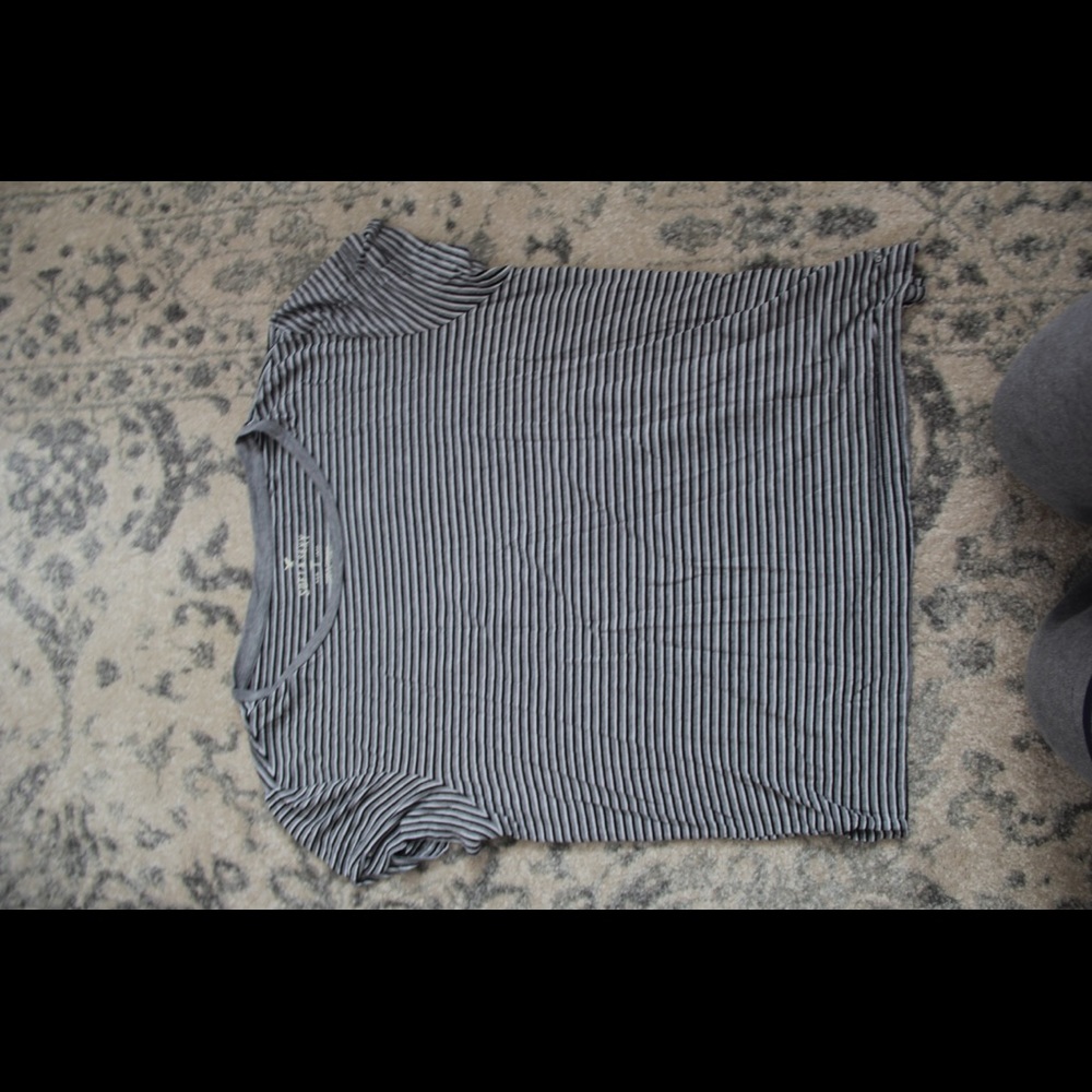 American eagle stripped shirt
